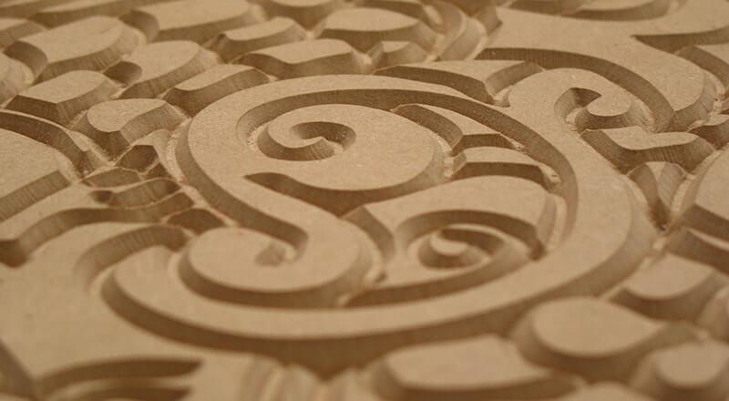 fraisage sur panneau médium